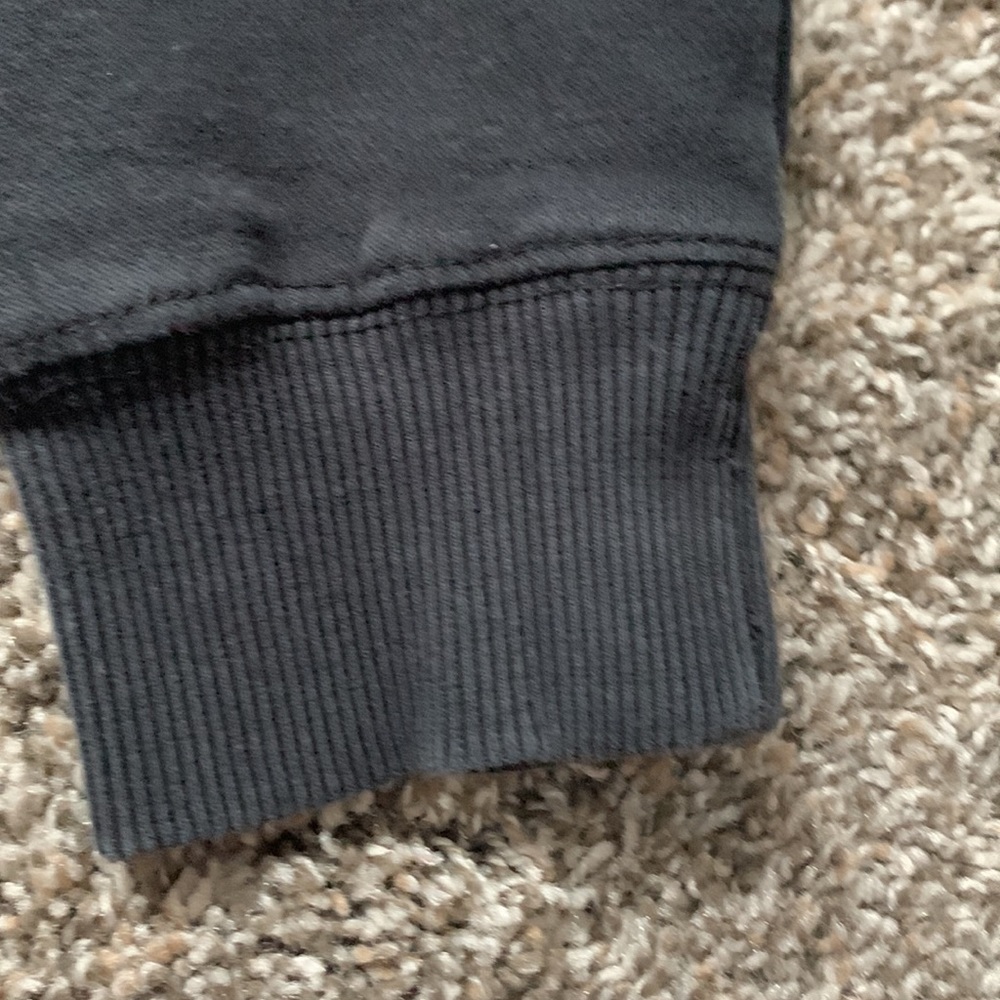 Spyder Boy’s Large Black hooded sweatshirt - Picture 4 of 4